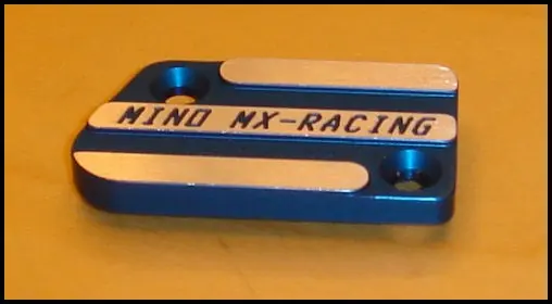 MINO :  ( 30-3009 ) front master cilinder cap_yzf