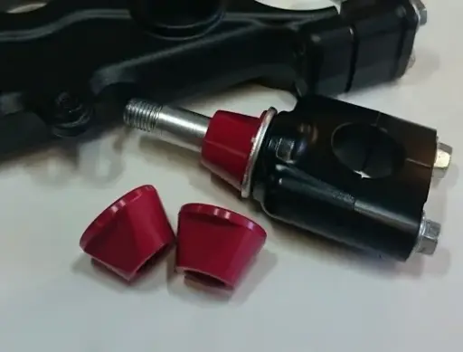 [MI-13-4019] MINO : ( 13-4019 ) Handel bar Bolt_spacer_kxf_2015 plastic Red